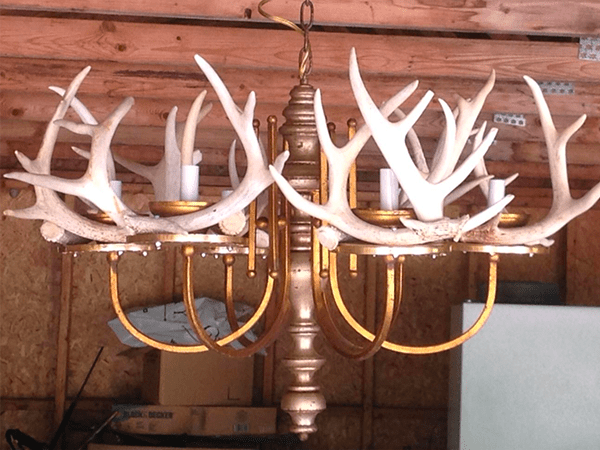 Antler chandelier | VarageSale